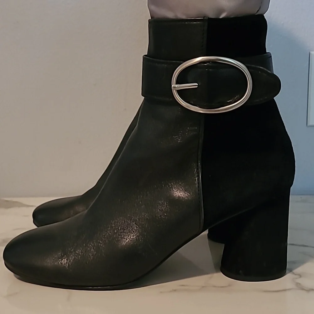 Donald Pliner Gabe Black Leather Suede Ankle Strap Buckle Boots Heel Booties 10